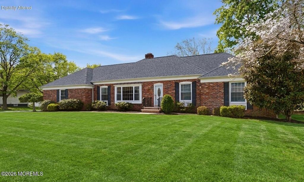 17 Church Lane, Manalapan, NJ 07726