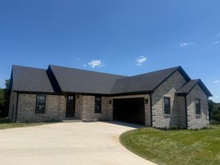 303 Silverline Court, Richmond, KY 40475