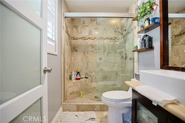 12 Silverwood 19, Irvine, CA 92604