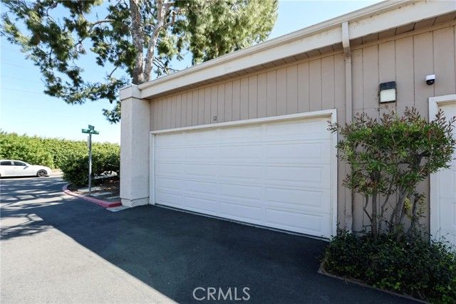 12 Silverwood 19, Irvine, CA 92604