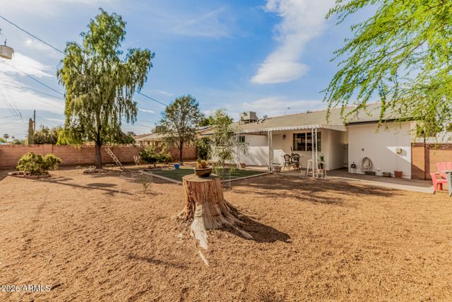 3919 W EL CAMINITO Drive, Phoenix, AZ 85051