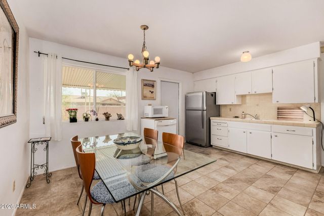 3919 W EL CAMINITO Drive, Phoenix, AZ 85051