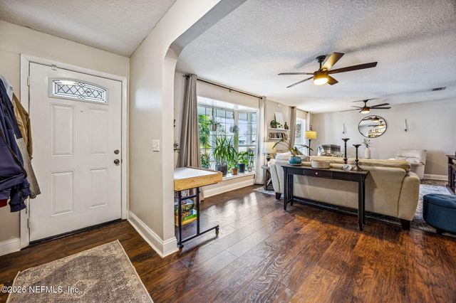 1331 CROSBY Lane, Orange Park, FL 32073