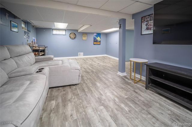 1673 West Boulevard, Berkley, MI 48072