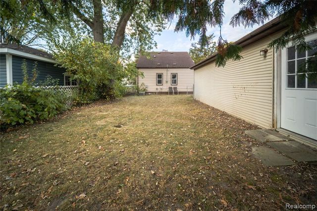 1673 West Boulevard, Berkley, MI 48072