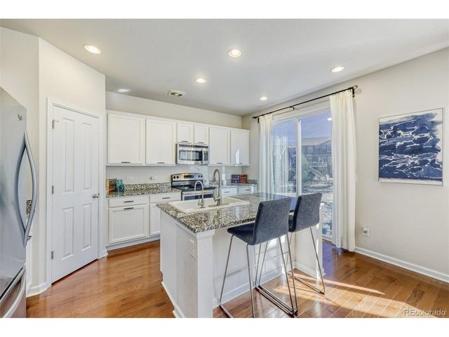 3303 Starry Night Loop, Castle Rock, CO 80109