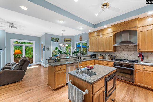 516 Harbour Place Court, Lexington, SC 29072