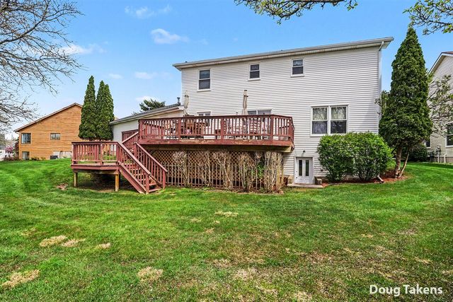 5381 Bunker Hill Court, Kentwood, MI 49508
