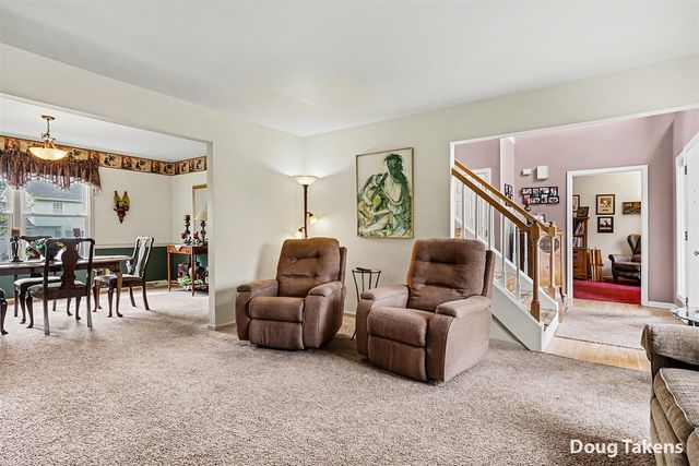 5381 Bunker Hill Court, Kentwood, MI 49508