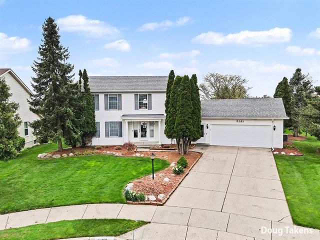 5381 Bunker Hill Court, Kentwood, MI 49508