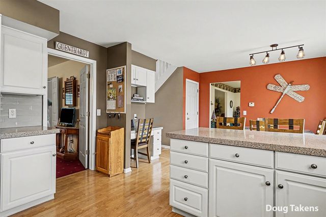 5381 Bunker Hill Court, Kentwood, MI 49508