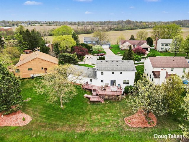 5381 Bunker Hill Court, Kentwood, MI 49508