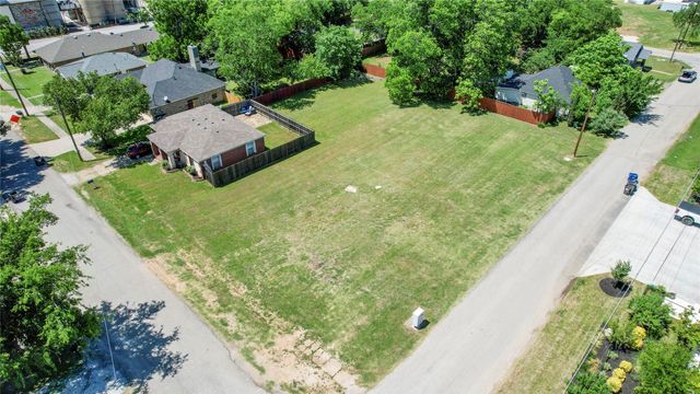 312 E Beech Street, Celina, TX 75009