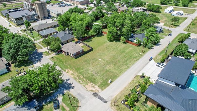 312 E Beech Street, Celina, TX 75009