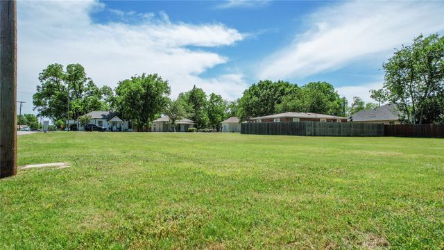312 E Beech Street, Celina, TX 75009