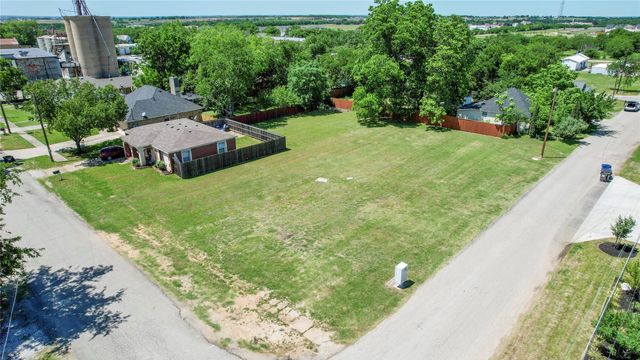 312 E Beech Street, Celina, TX 75009