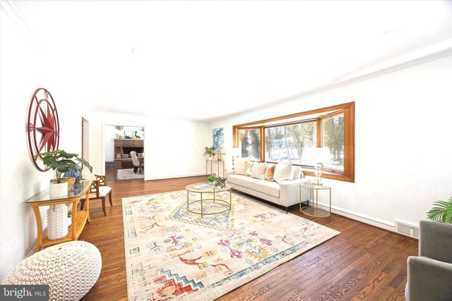 103 AVONBROOK RD, Wallingford, PA 19086