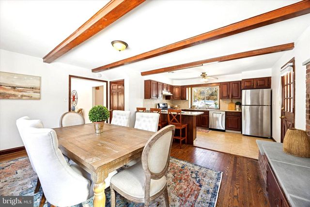 103 AVONBROOK RD, Wallingford, PA 19086