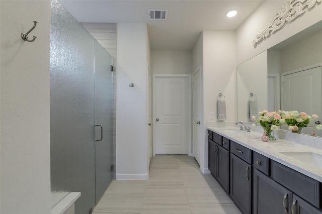 336 N Arrowhead Lane, Montgomery, TX 77316