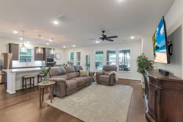 336 N Arrowhead Lane, Montgomery, TX 77316