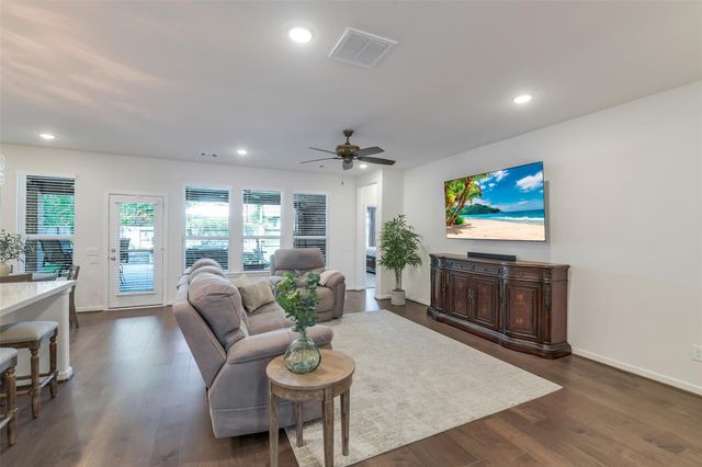 336 N Arrowhead Lane, Montgomery, TX 77316