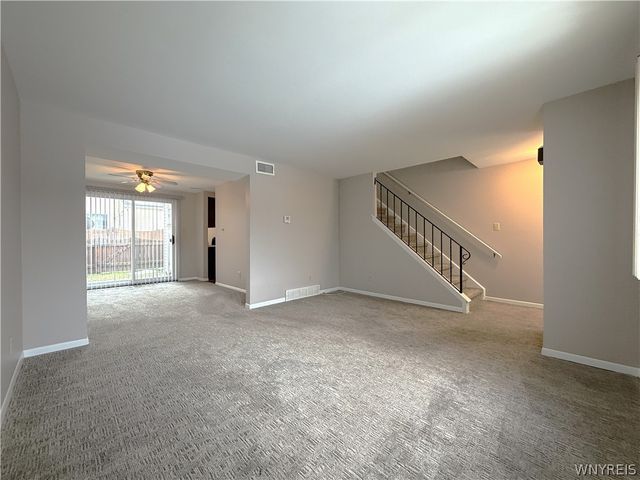 72 Parkview Court, Lancaster, NY 14086