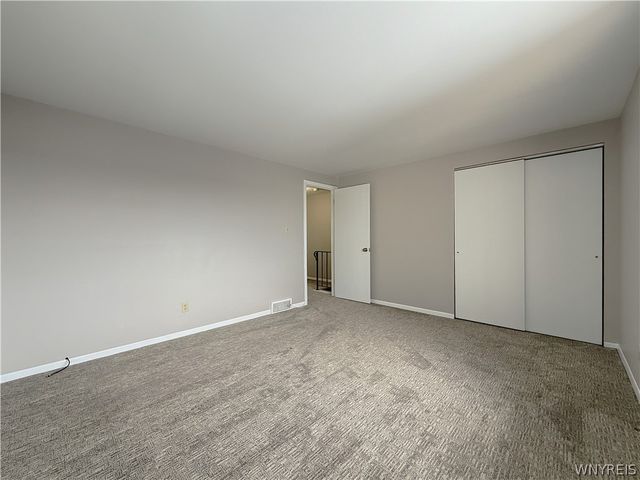 72 Parkview Court, Lancaster, NY 14086