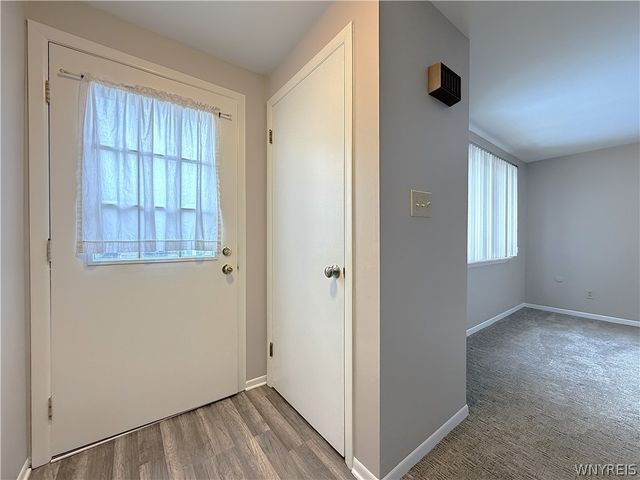 72 Parkview Court, Lancaster, NY 14086