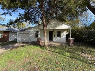 1460 South Jefferson Avenue, Springfield, MO 65807