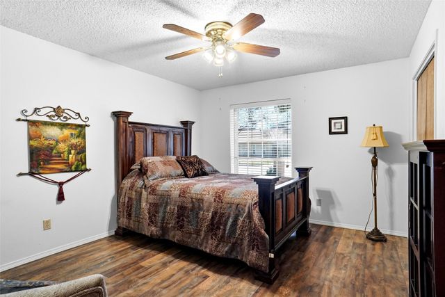 200 Hillview Drive, Hurst, TX 76054