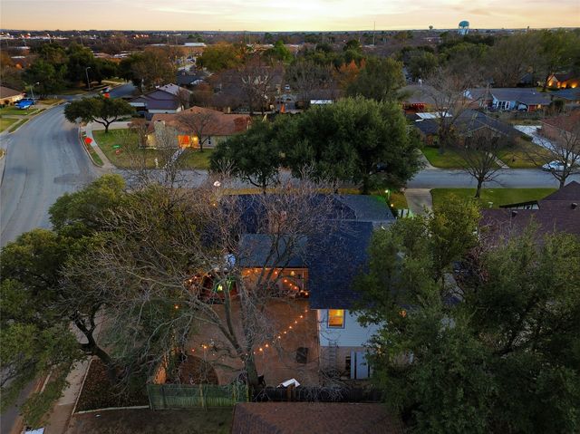 200 Hillview Drive, Hurst, TX 76054