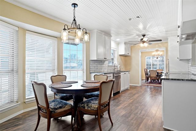 200 Hillview Drive, Hurst, TX 76054