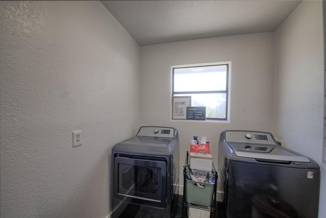 20811 Trapper LN, Lago Vista, TX 78645