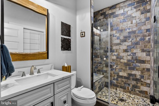 8794 BUCKLAND MILL RD, Gainesville, VA 20155