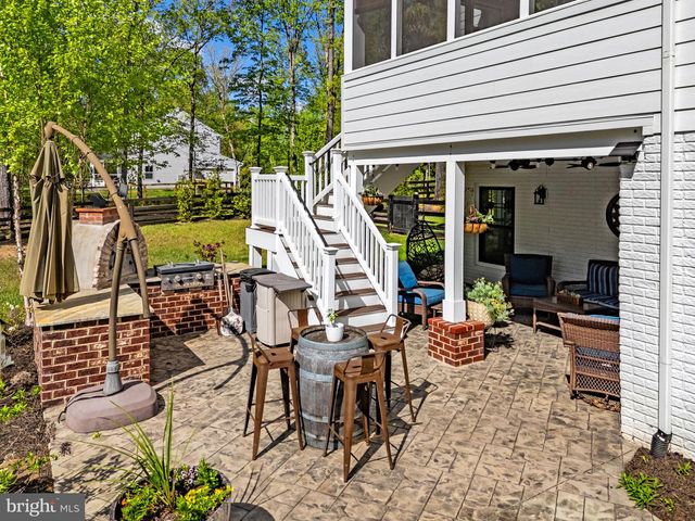 8794 BUCKLAND MILL RD, Gainesville, VA 20155
