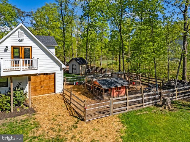 8794 BUCKLAND MILL RD, Gainesville, VA 20155