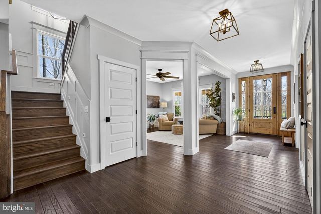8794 BUCKLAND MILL RD, Gainesville, VA 20155