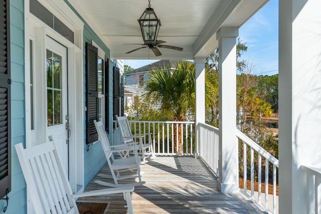 1851 Delacourt Avenue, Mount Pleasant, SC 29466