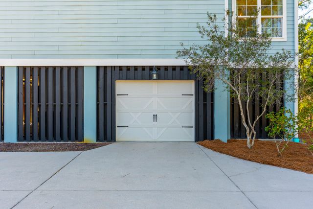 1851 Delacourt Avenue, Mount Pleasant, SC 29466