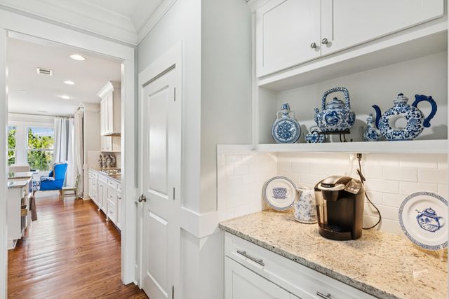 1851 Delacourt Avenue, Mount Pleasant, SC 29466