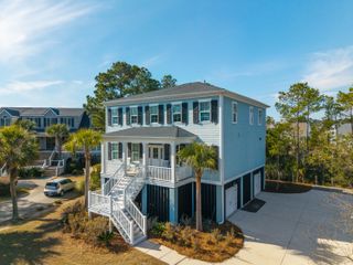 1851 Delacourt Avenue, Mount Pleasant, SC 29466
