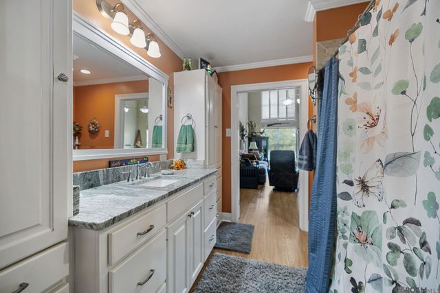 21123 La Hwy 1032, Denham Springs, LA 70726