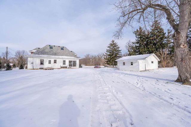 14703 Washington AVENUE, Union Grove, WI 53182