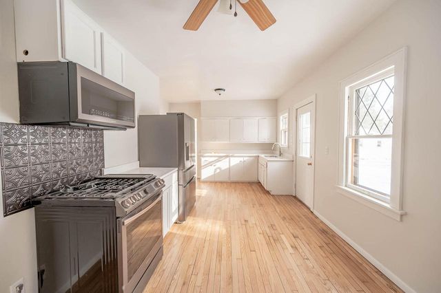 14703 Washington AVENUE, Union Grove, WI 53182