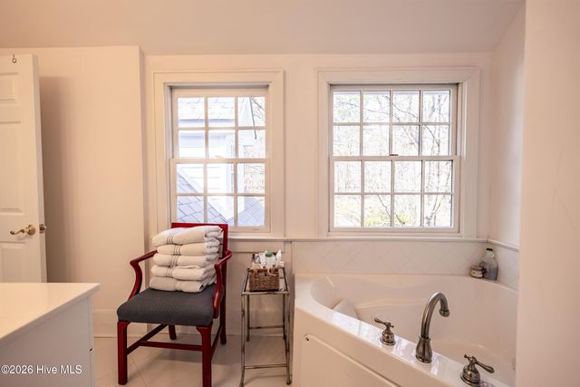 845 Lake Dornoch Drive, Pinehurst, NC 28374