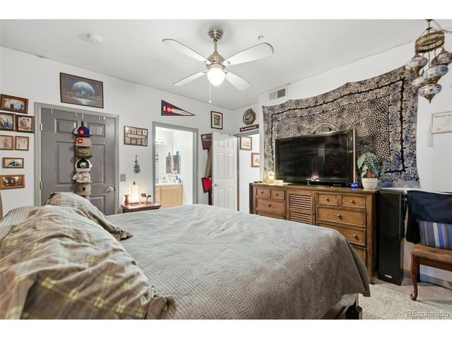 7440 S Blackhawk St 16-102, Englewood, CO 80112