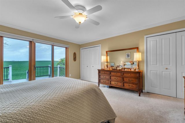 805 Marlpool Drive, Saline, MI 48176