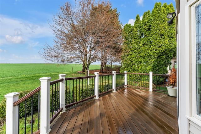 805 Marlpool Drive, Saline, MI 48176