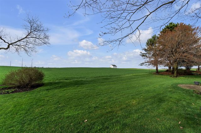 805 Marlpool Drive, Saline, MI 48176