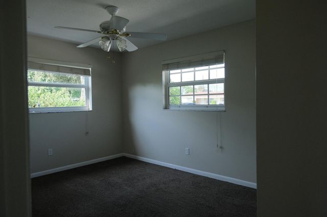 980 Woodland Avenue, West Palm Beach, FL 33415